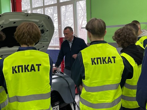 АВТ Баварія системно підтримує освітні ініціативи та розвиток майбутніх фахівців галузі.